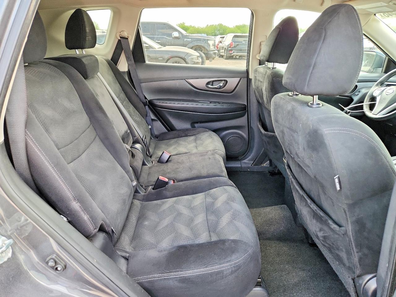 Nissan Rogue Sv