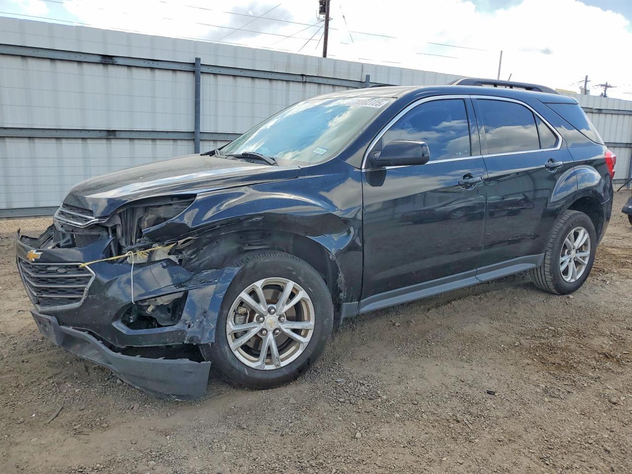 Salvage Chevrolet Equinox Image