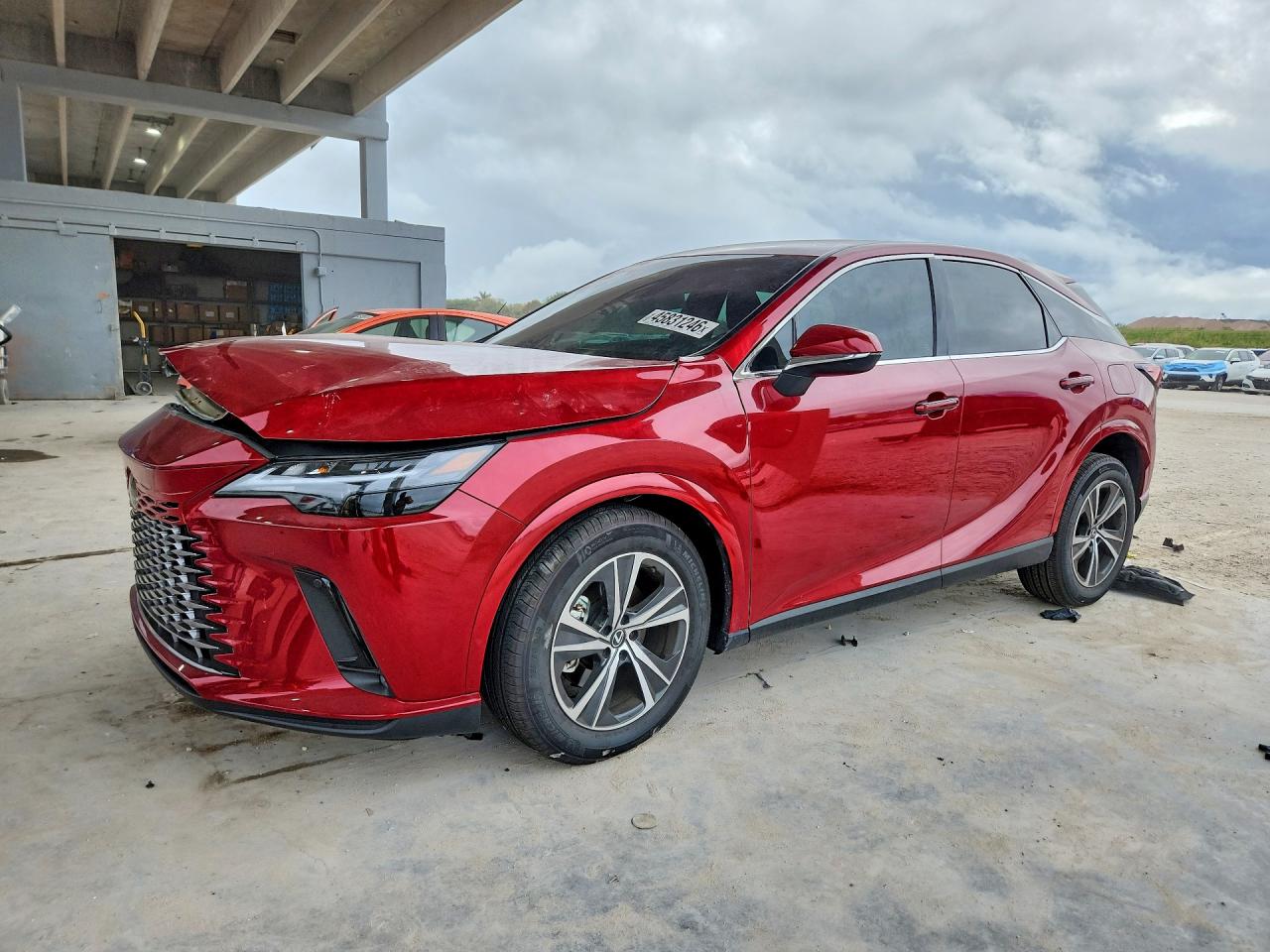 Salvage Lexus RX Image