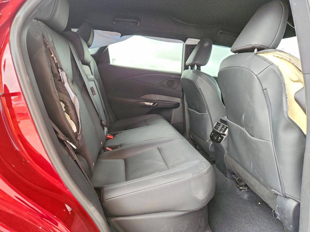Lexus RX Base