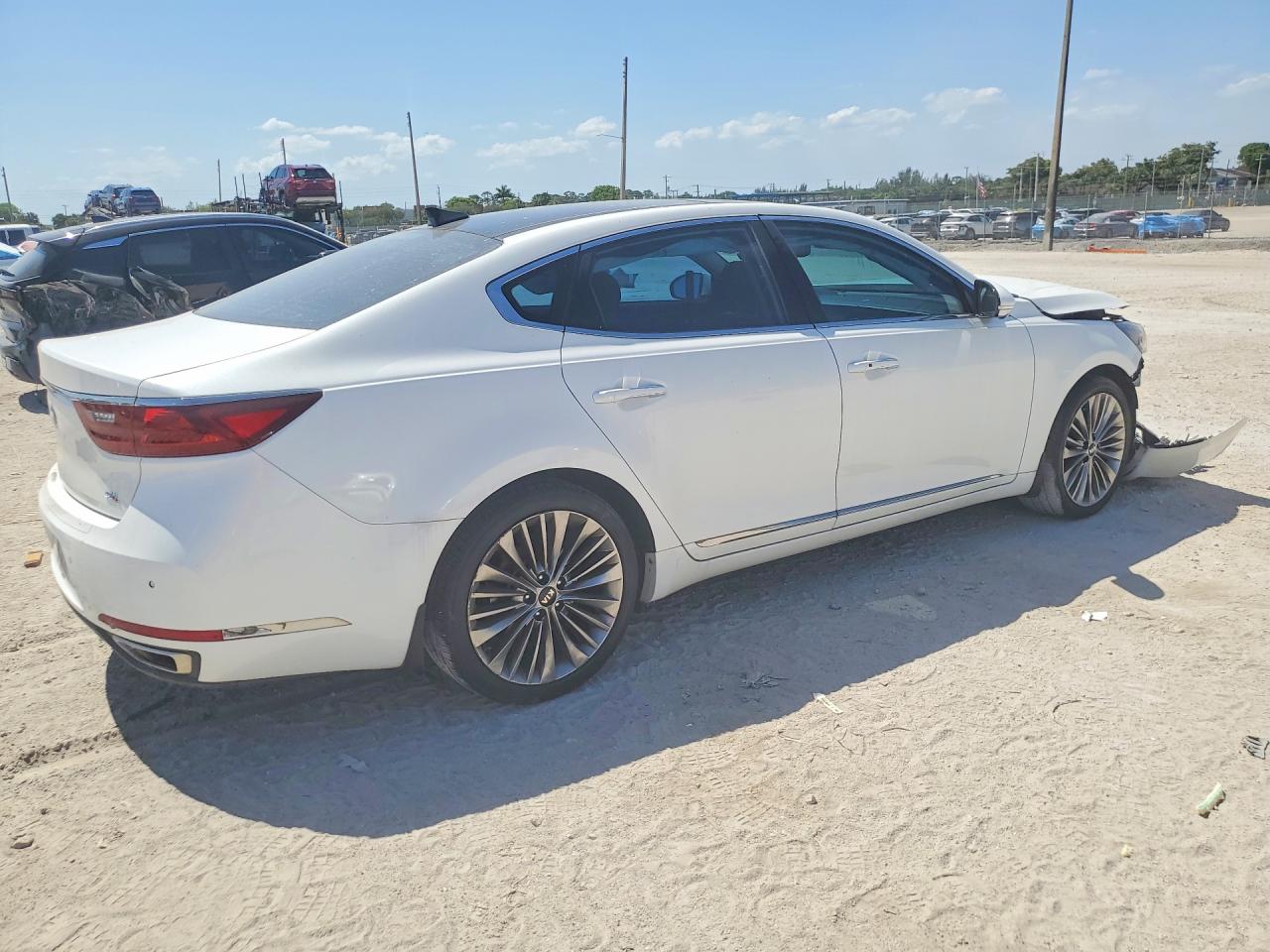 Kia Cadenza Limited