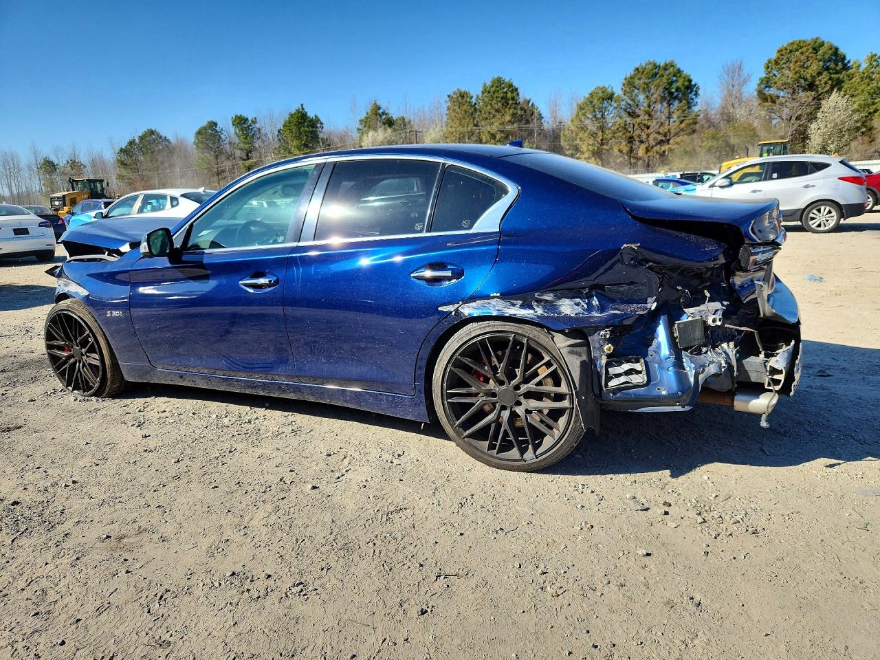 INFINITI Q50 Red Sport 400
