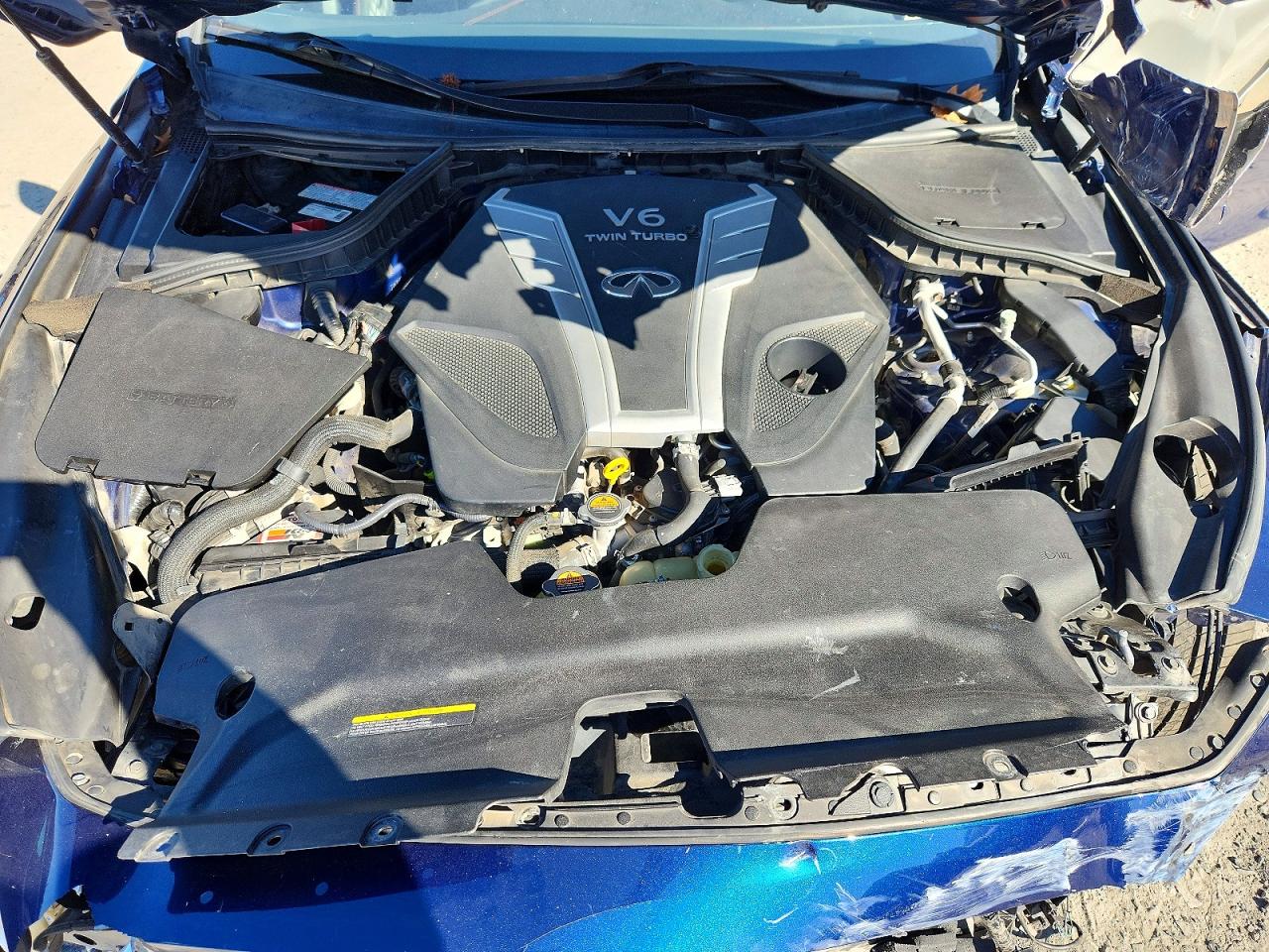 INFINITI Q50 Red Sport 400