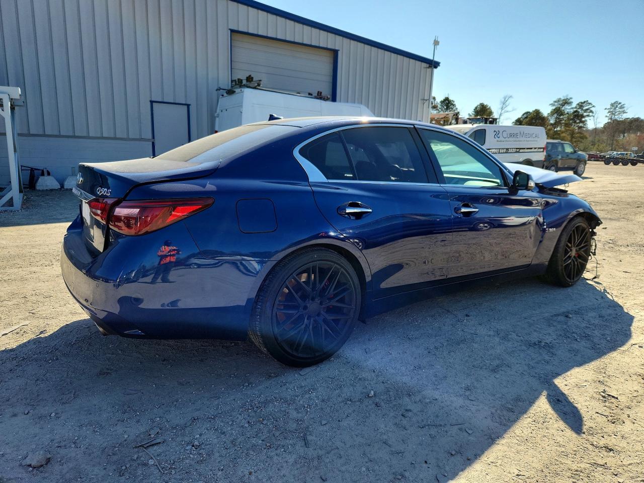 INFINITI Q50 Red Sport 400