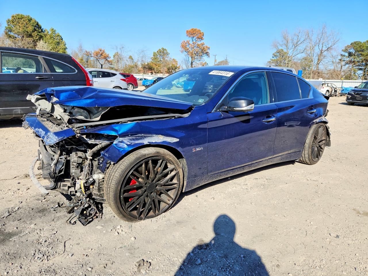 Salvage INFINITI Q50 Image