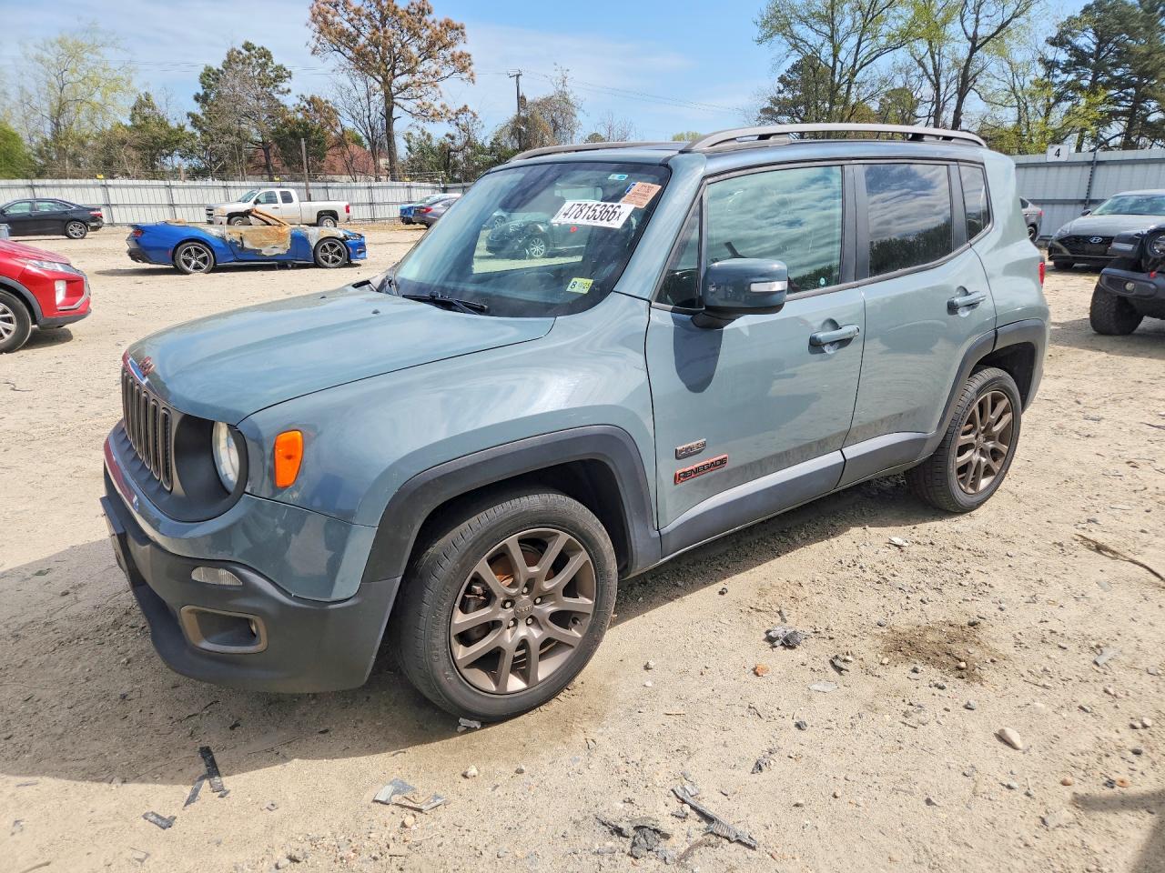 Salvage Jeep Renegade Image