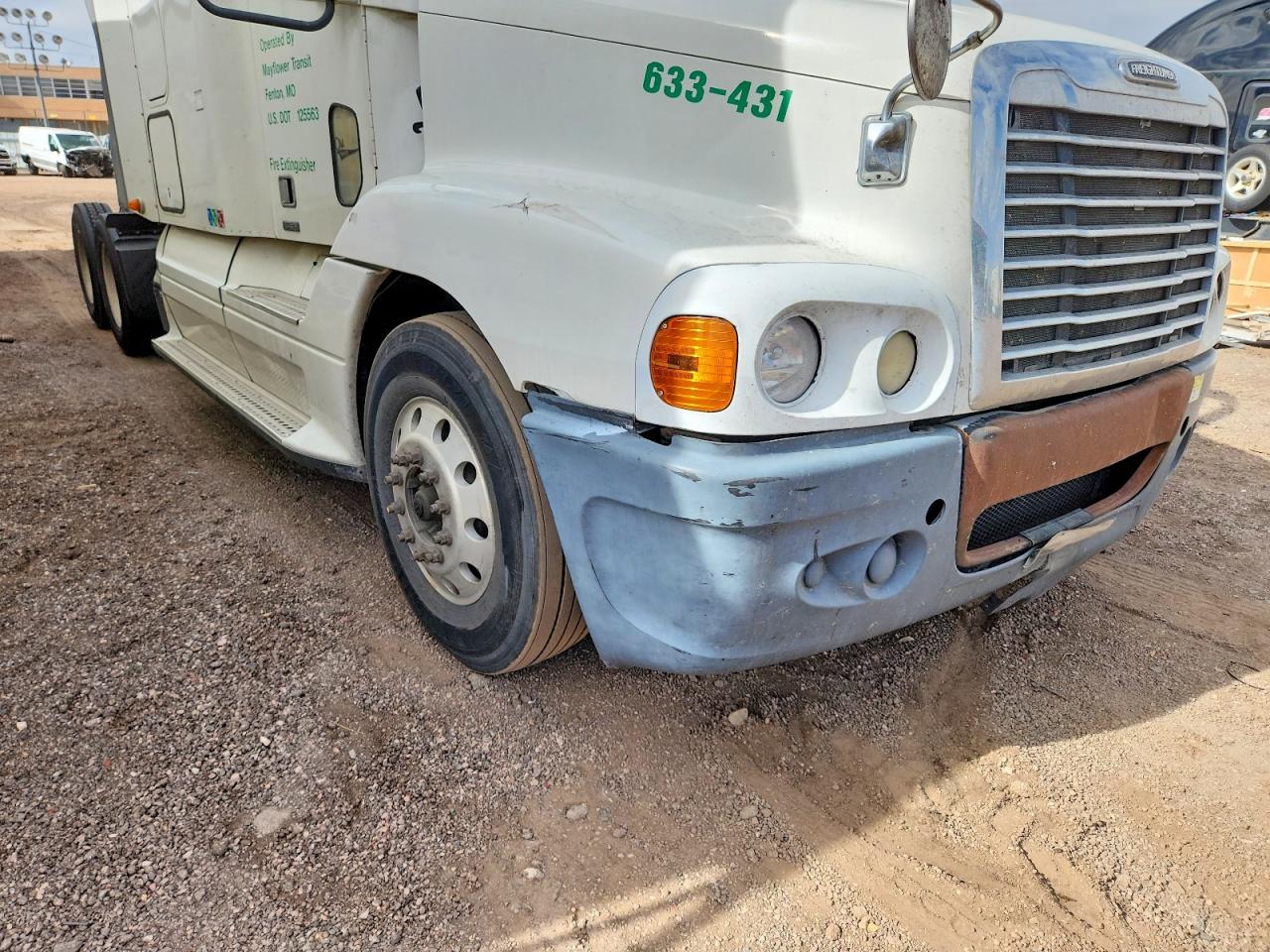 Freigliner Cst120