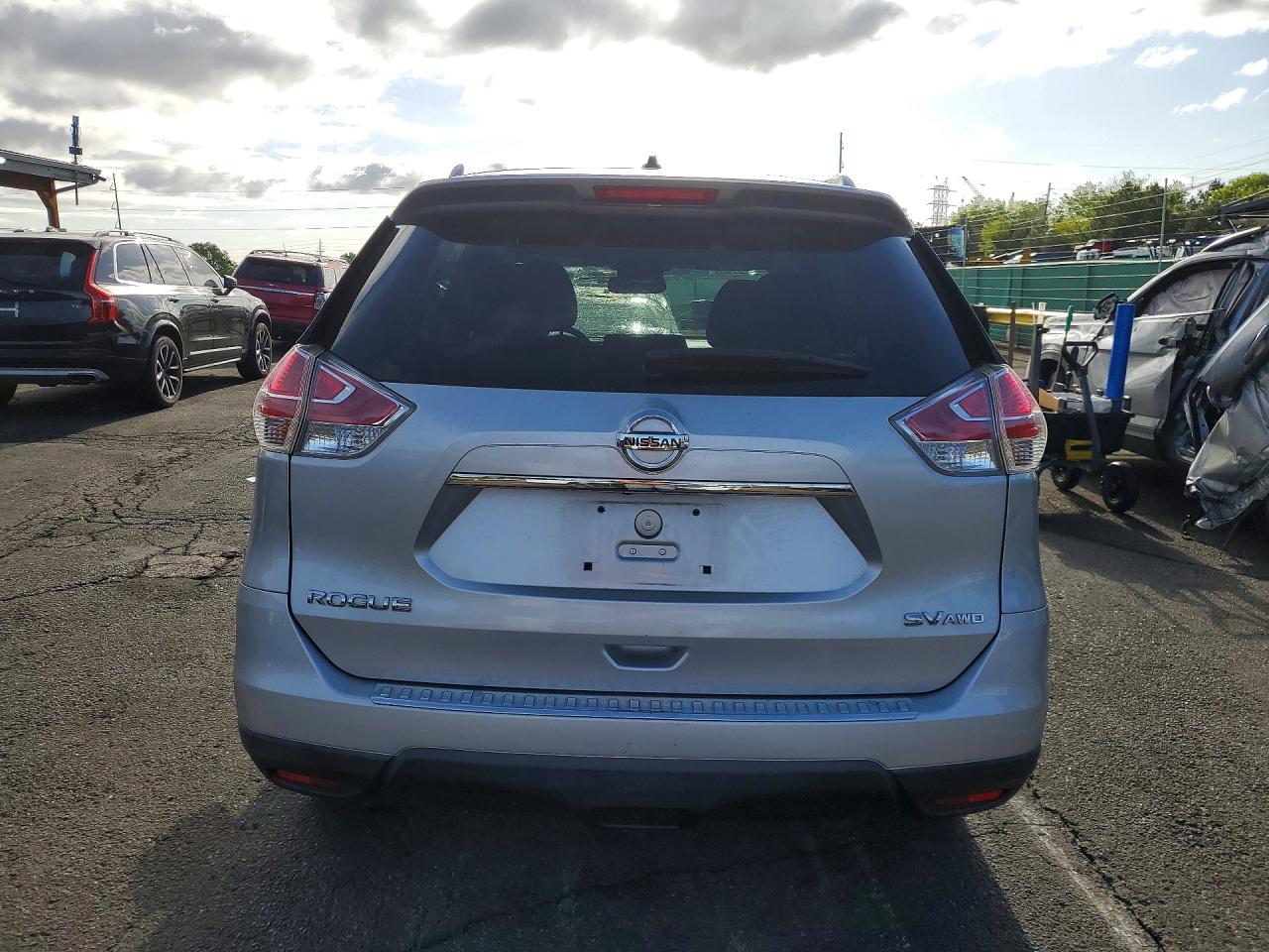 Nissan Rogue Sv