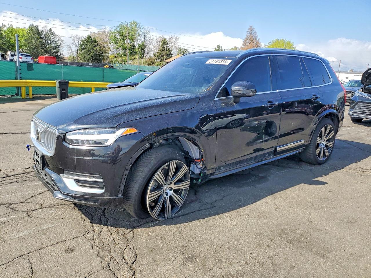 Salvage Volvo Xc90 Plus Image