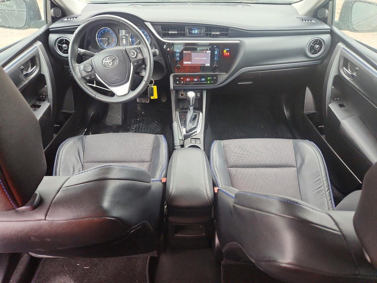 Toyota Corolla Se