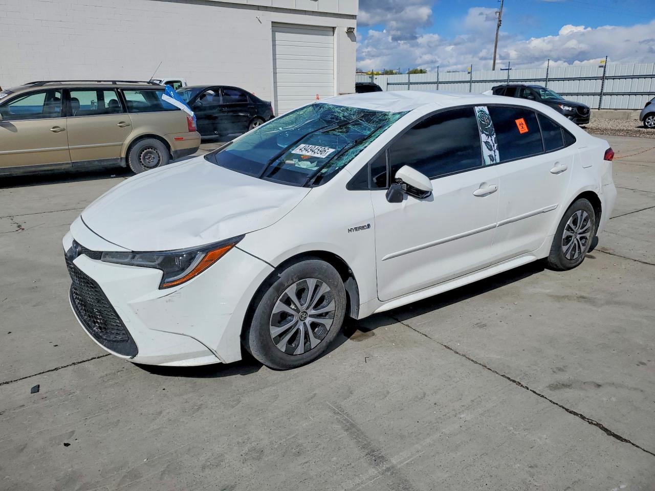 Salvage Toyota Corolla Image