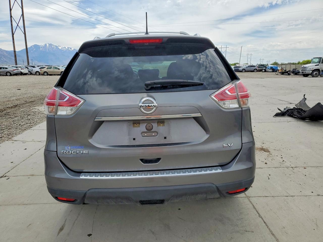 Nissan Rogue Sv