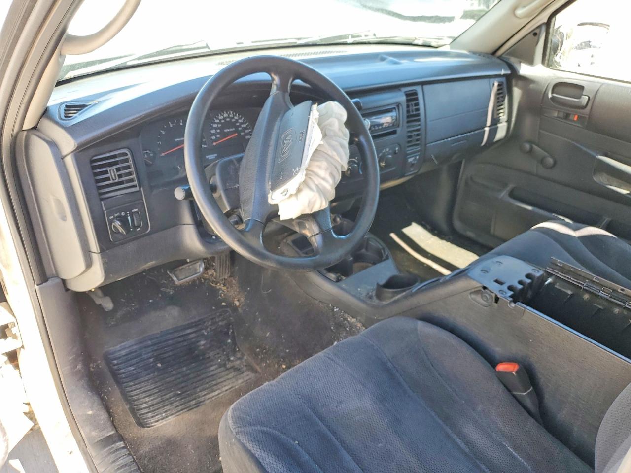 Dodge Dakota Sxt