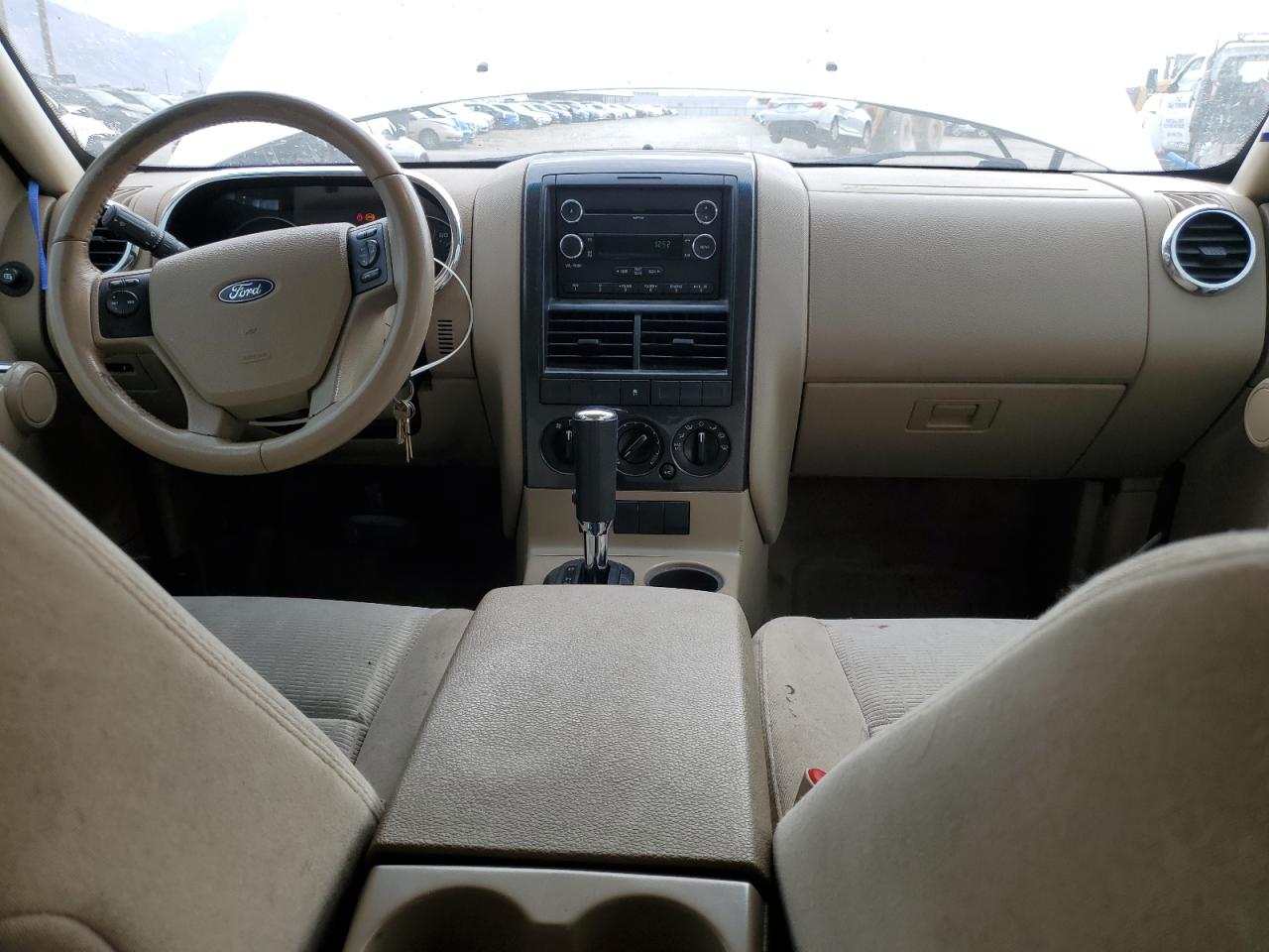 Ford Explorer Xlt