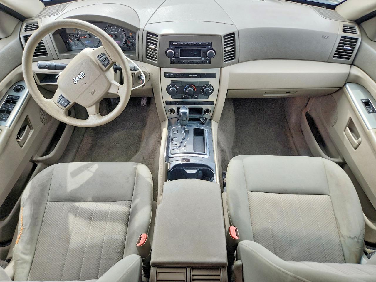 Jeep Grand Cherokee Laredo