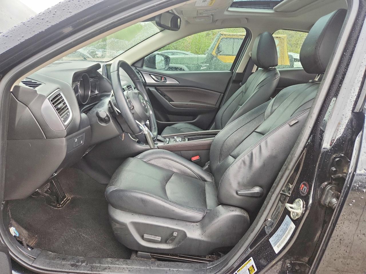 Mazda 3 Grand Touring