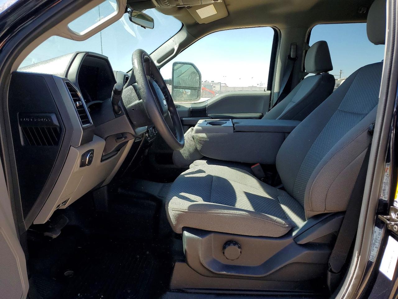 Ford F-350 Super Duty