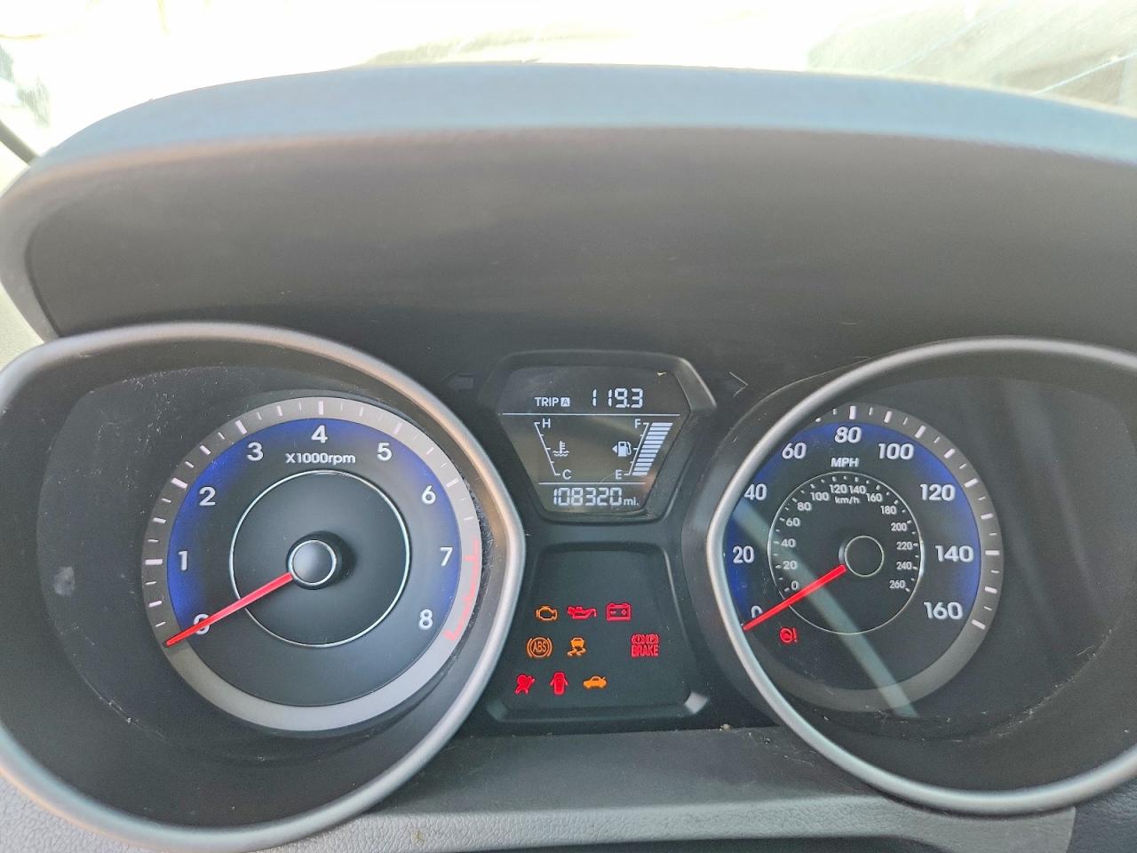Hyundai ELANTRA Sport