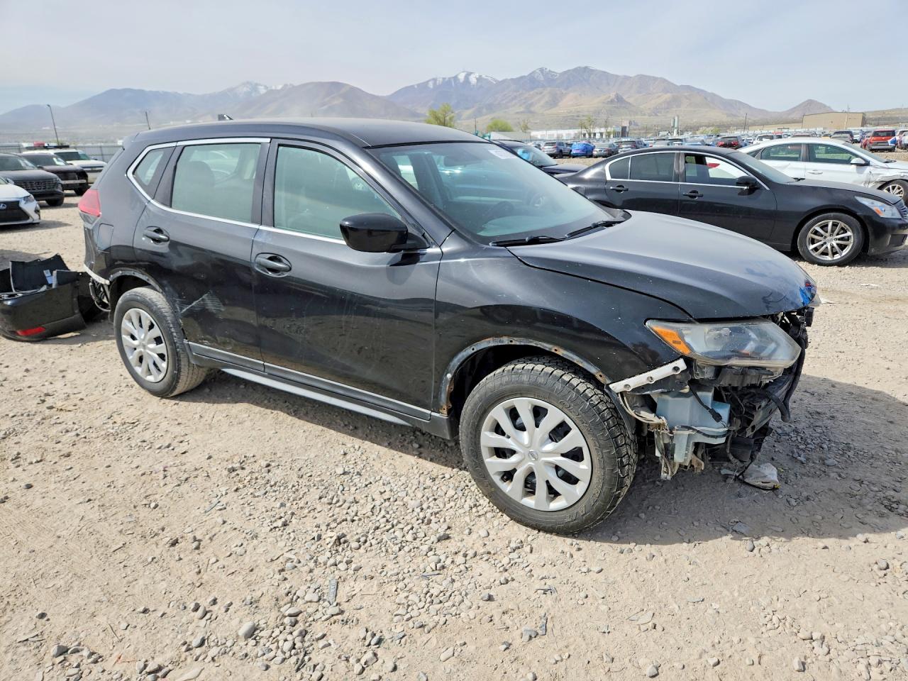 Nissan Rogue S
