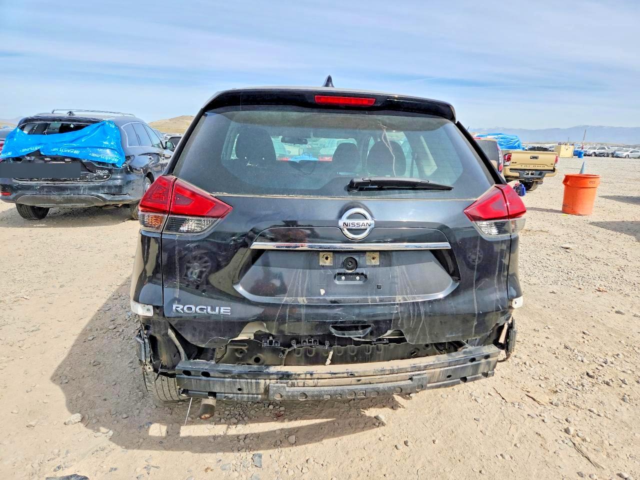 Nissan Rogue S