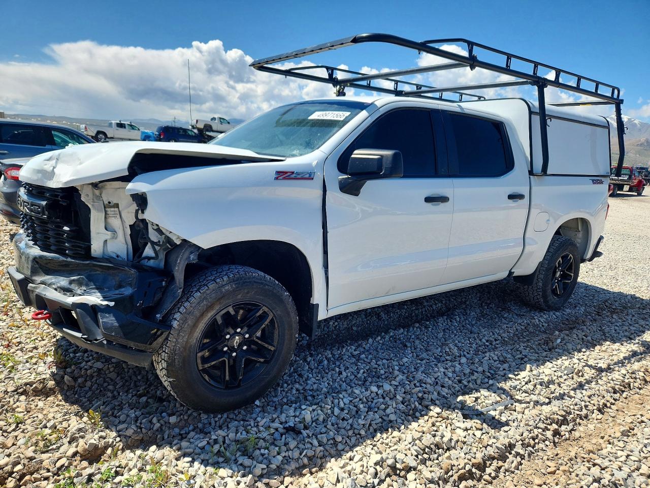 Salvage Chevrolet Silverado Image