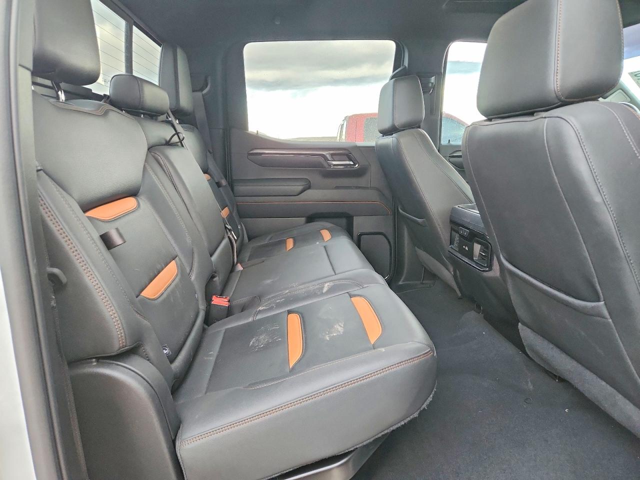 GMC Sierra K1500 At4