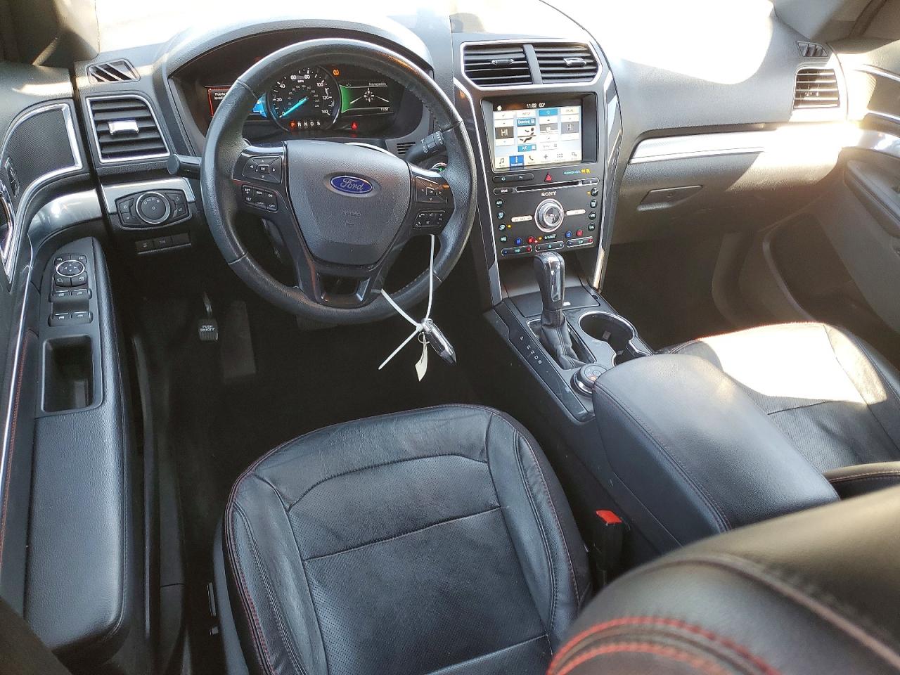 Ford Explorer Sport