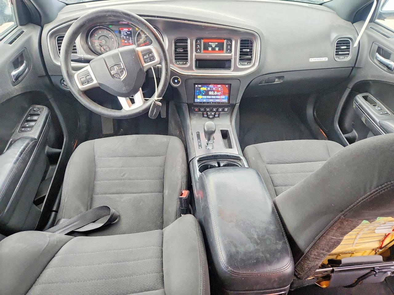 Dodge Charger Se