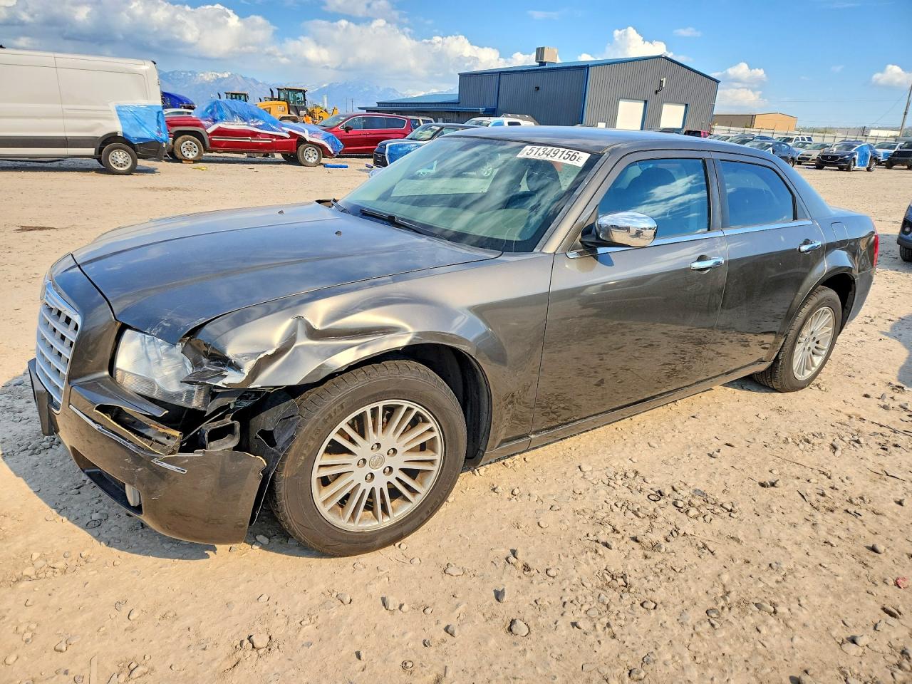 Salvage Chrysler 300 Image