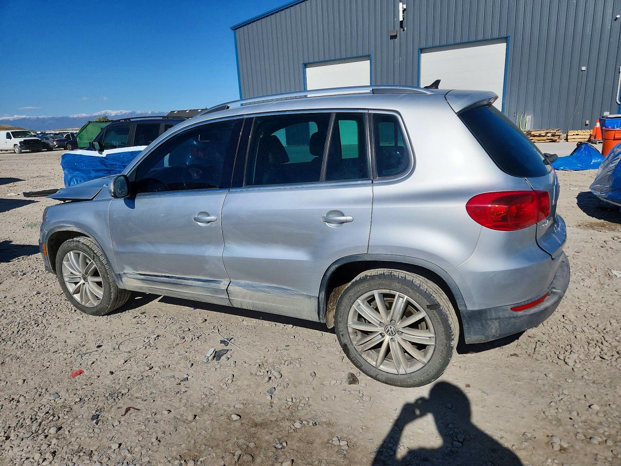 Volkswagen Tiguan S