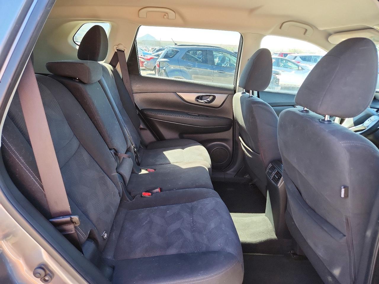 Nissan Rogue Sv