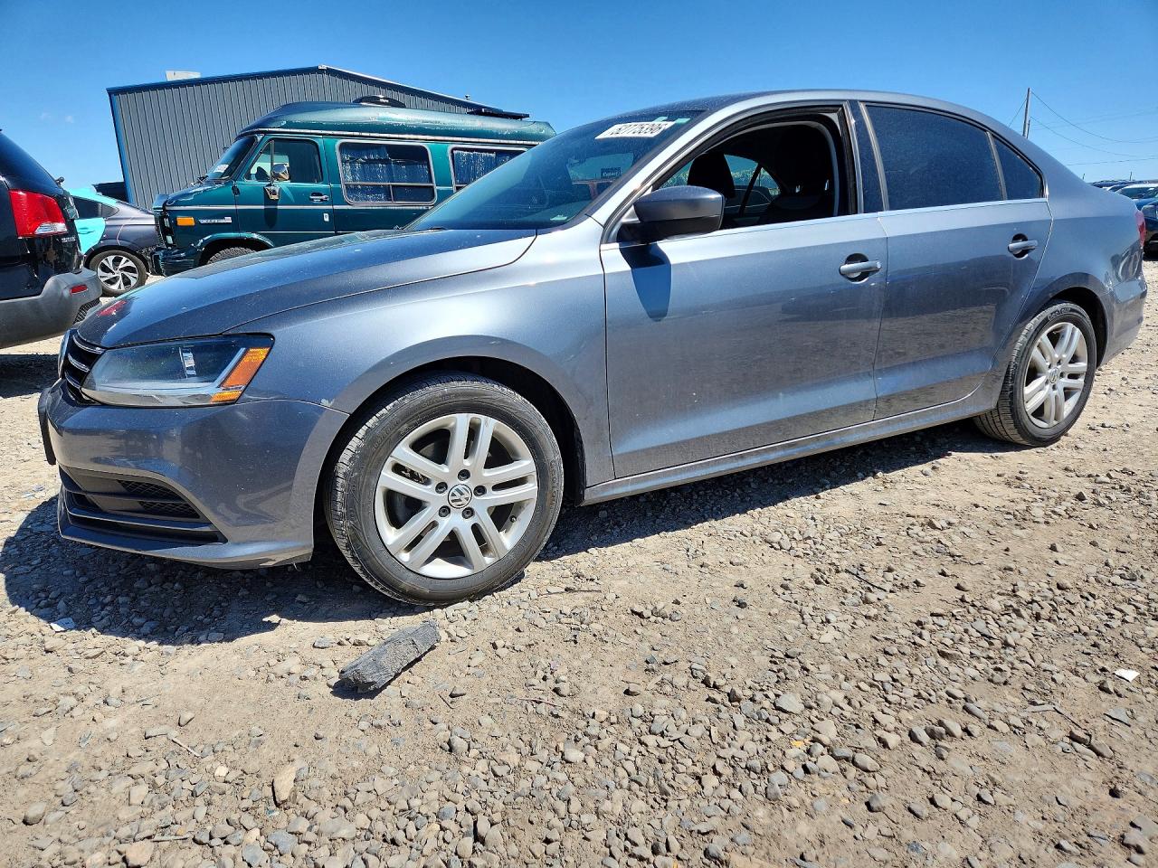 Salvage Volkswagen Jetta Image