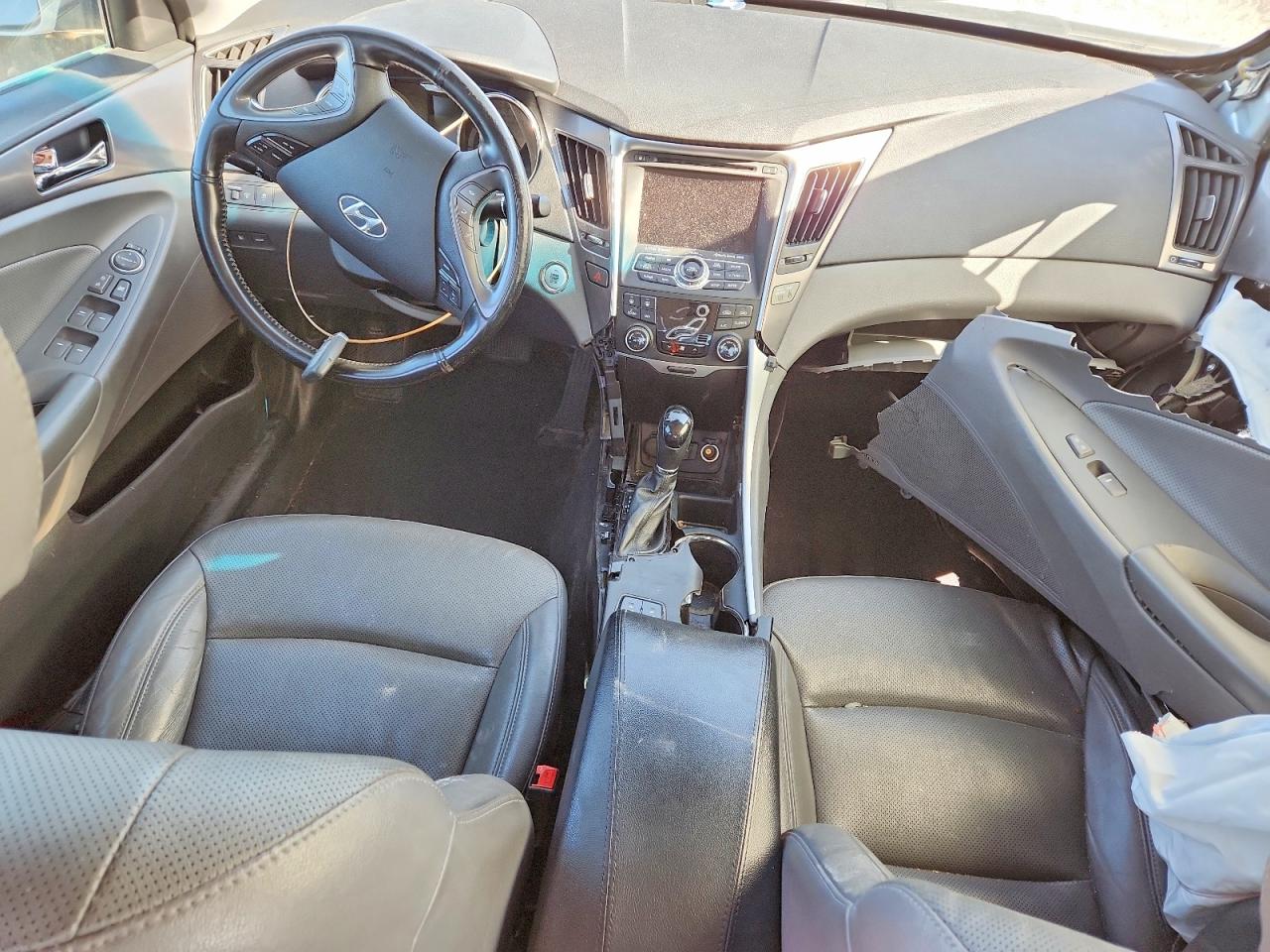 Hyundai SONATA Hybrid