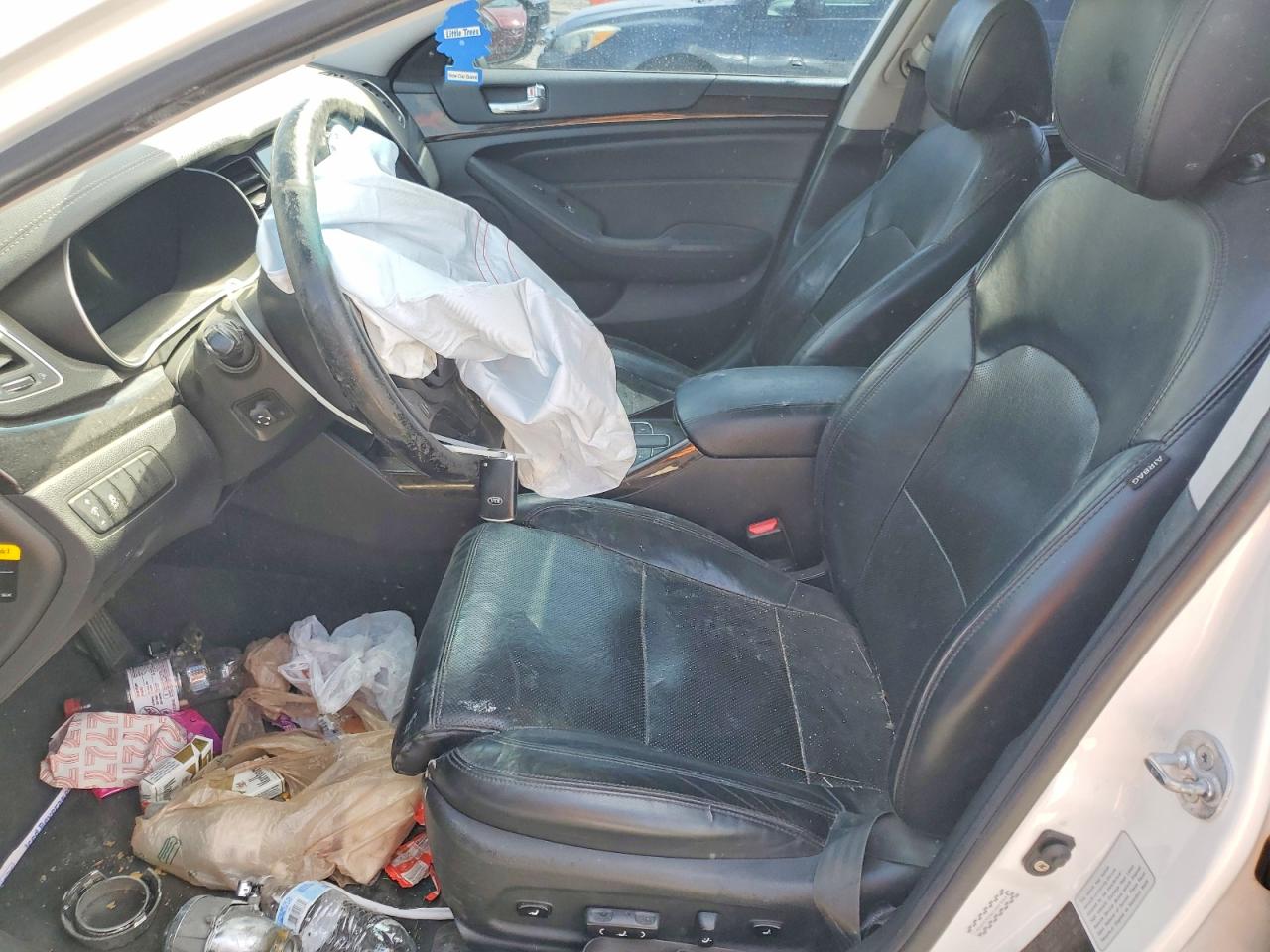 Kia Cadenza Premium
