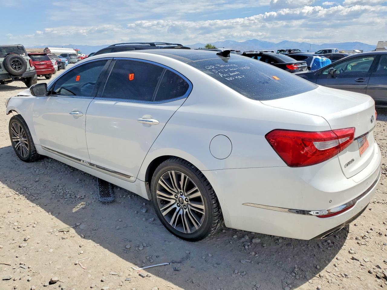 Kia Cadenza Premium