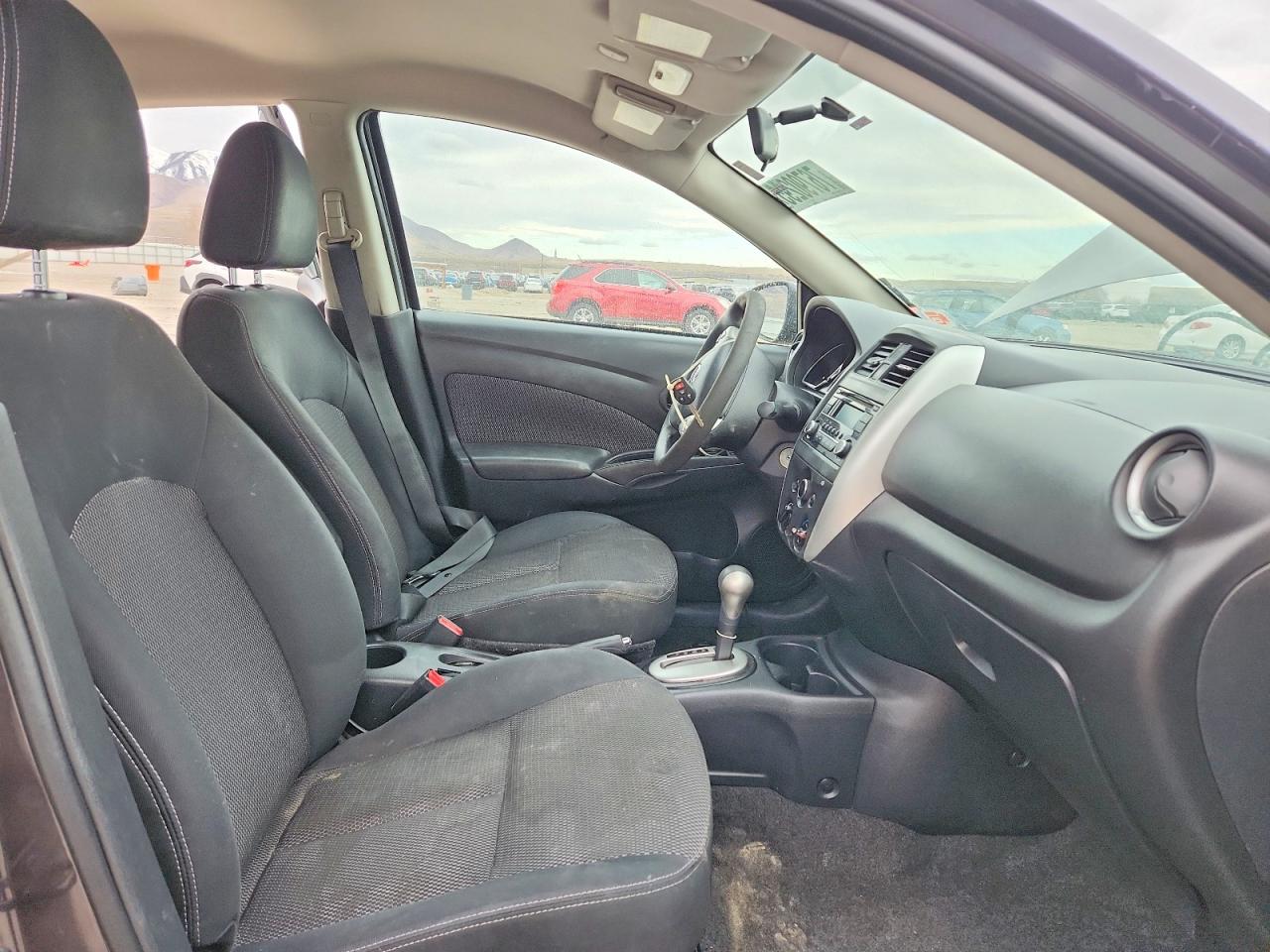 Nissan Versa 1.6 Sv
