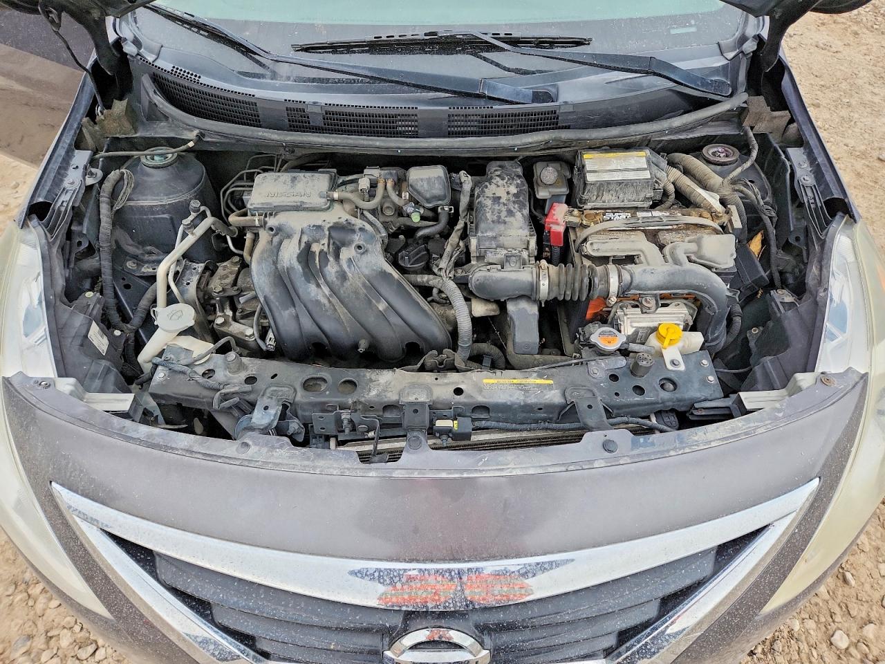 Nissan Versa 1.6 Sv