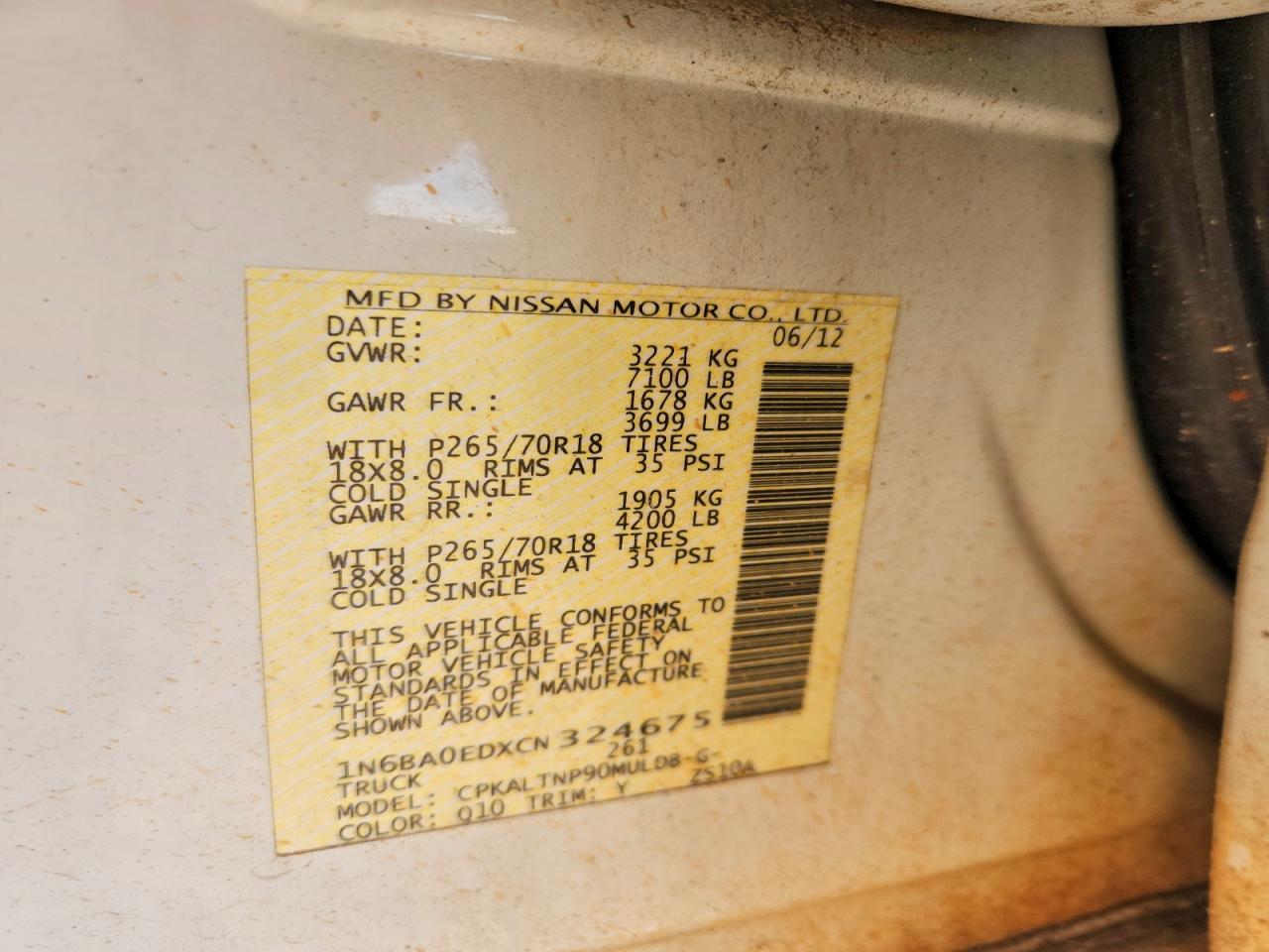Nissan Titan Sv