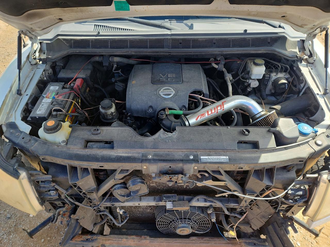 Nissan Titan Sv