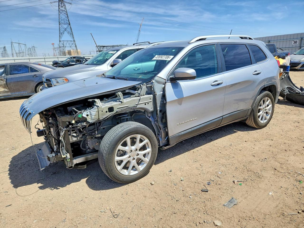 Salvage Jeep Cherokee Image