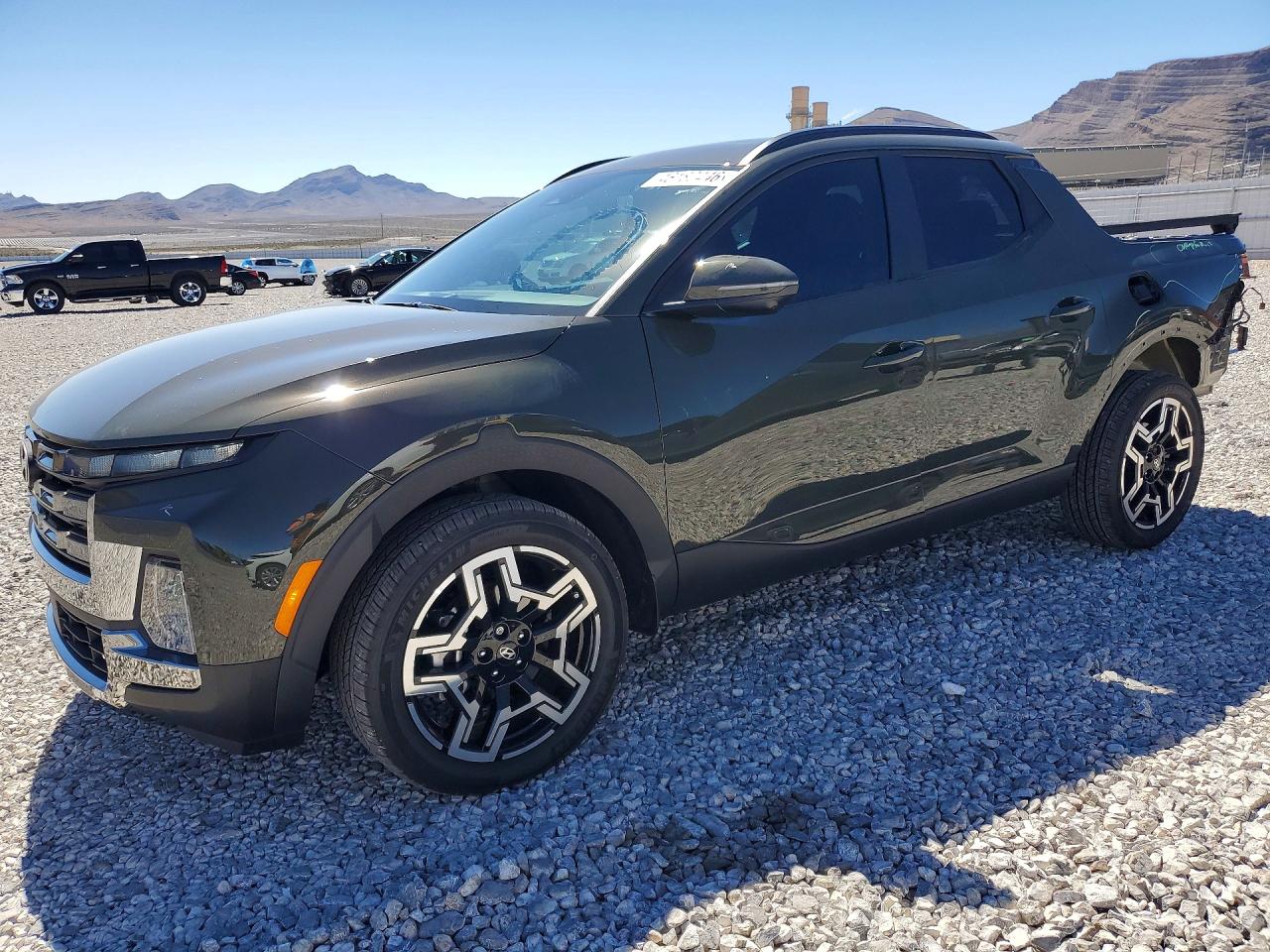 Salvage Hyundai SANTA CRUZ Image