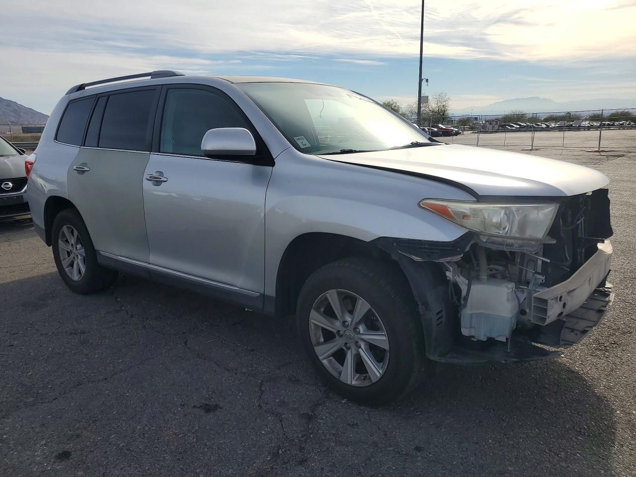 Toyota Highlander Base