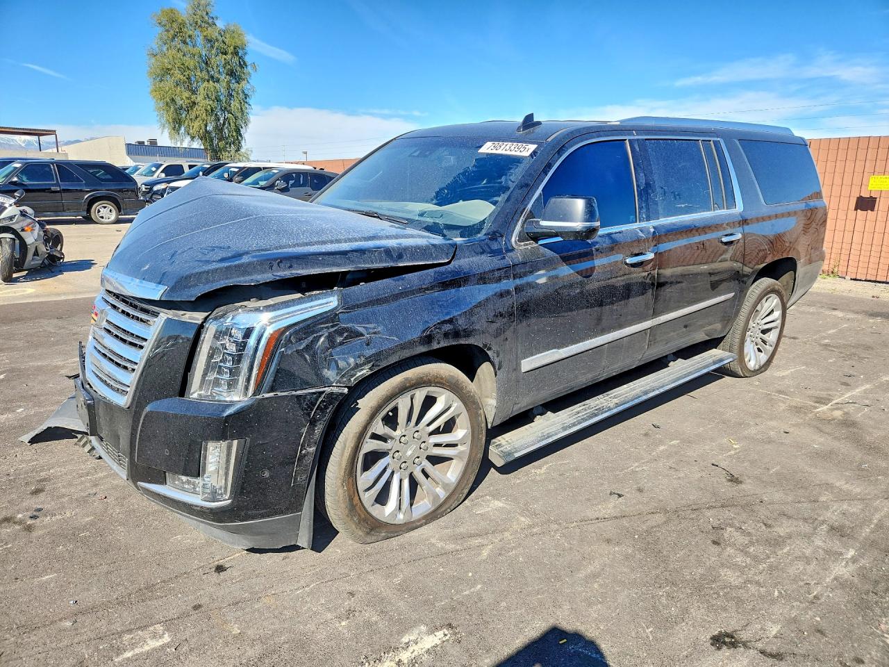 Salvage Cadillac Escalade Image