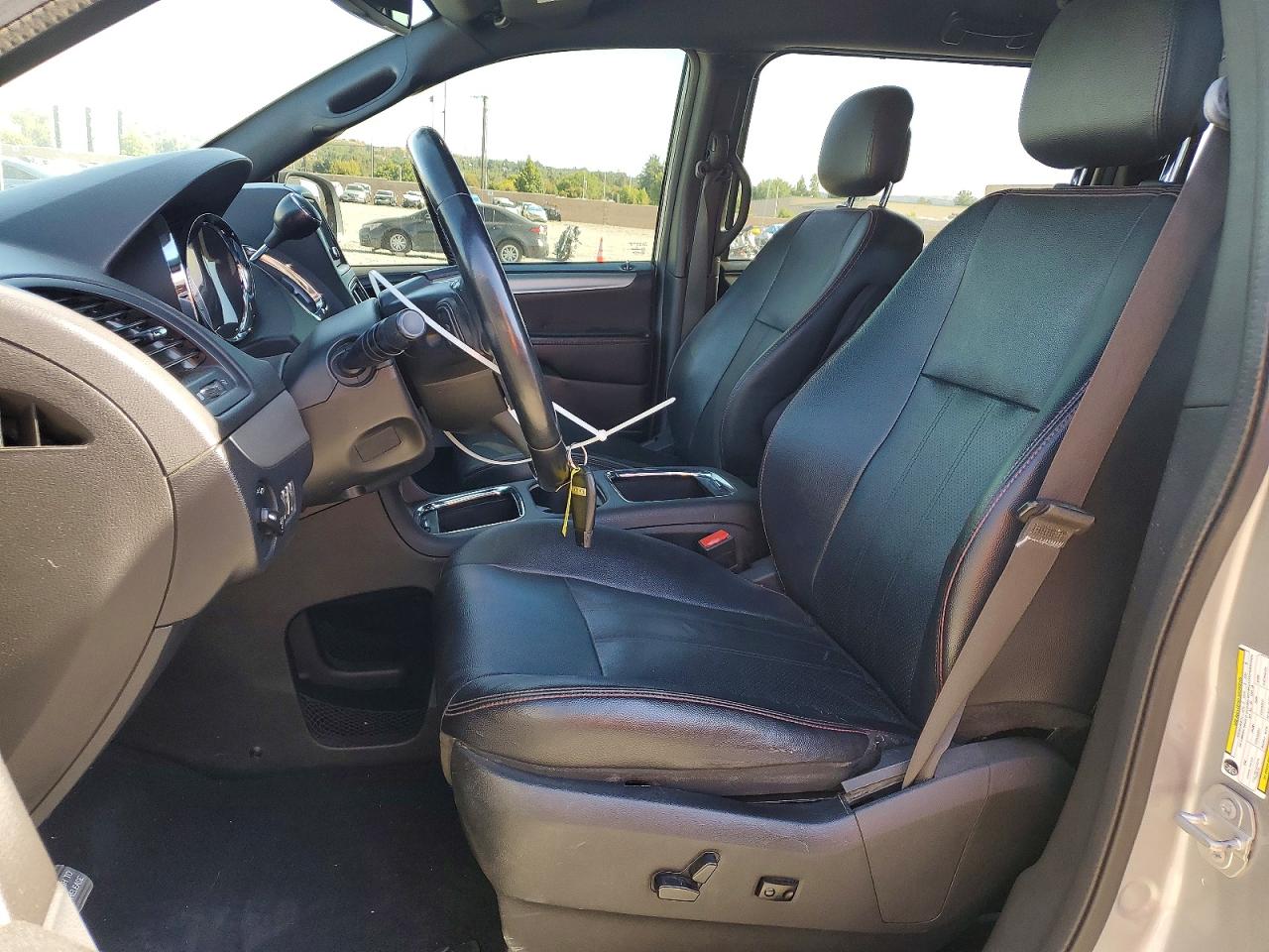 Dodge Caravan Gt