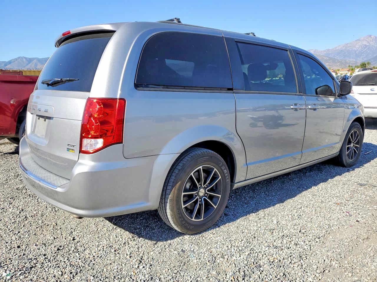 Dodge Caravan Gt