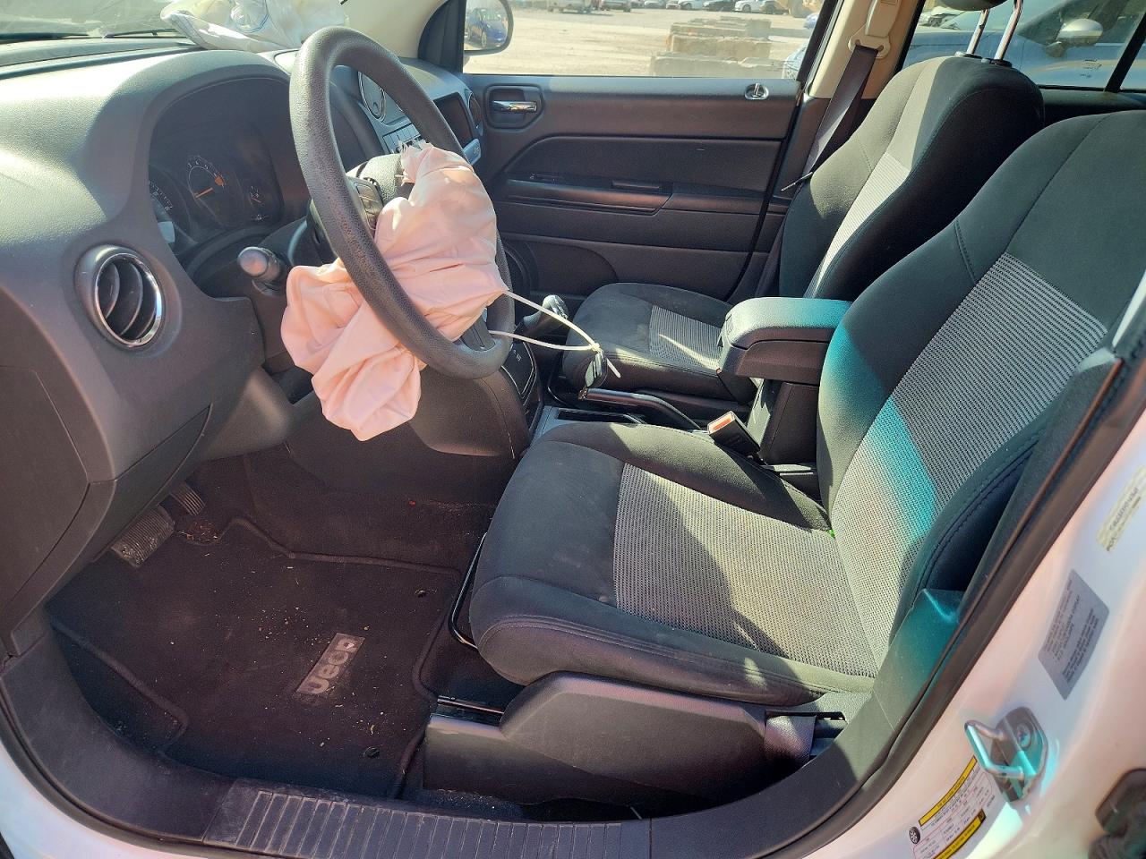 Jeep Compass Sport