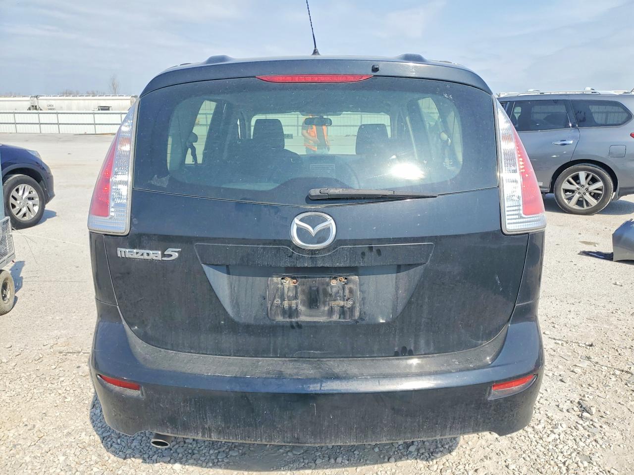 Mazda 5