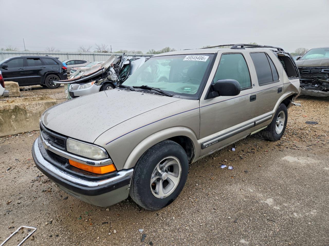 Salvage Chevrolet Blazer Image