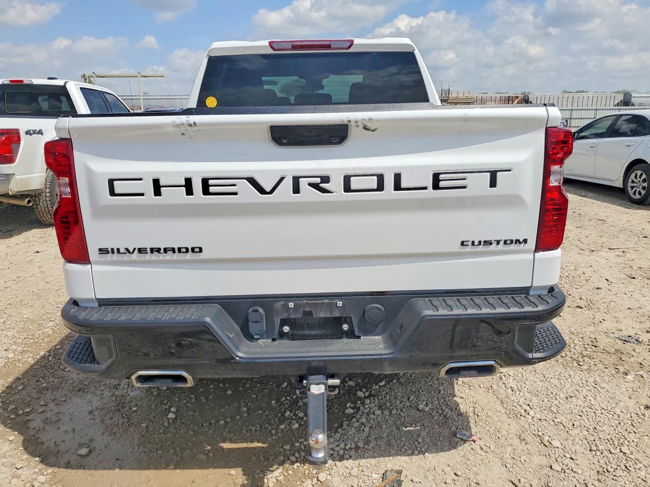 Chevrolet Silverado K1500 Trail Boss Custom