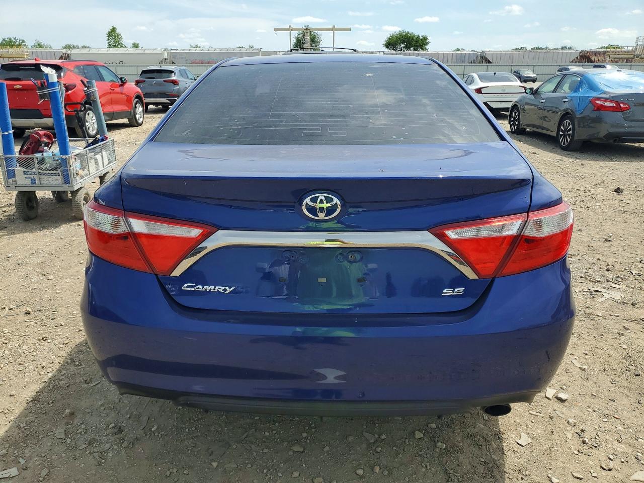 Toyota Camry Se